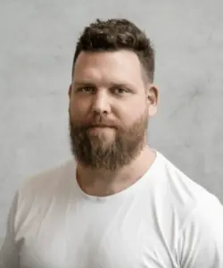 Tobias Hager verantwortet bei GEORG Media, die Bereiche Content, Technik und Marketing.